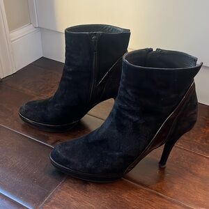 Stuart Weitzman Booties